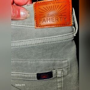 Faherty Olive Green Pants 32x30